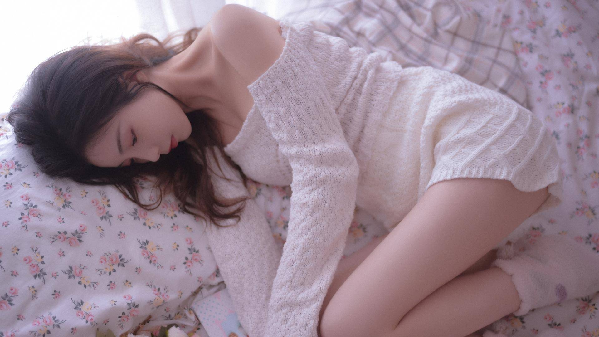 唯美养眼美女4k壁纸
